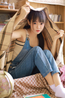 四个女大学生按摩